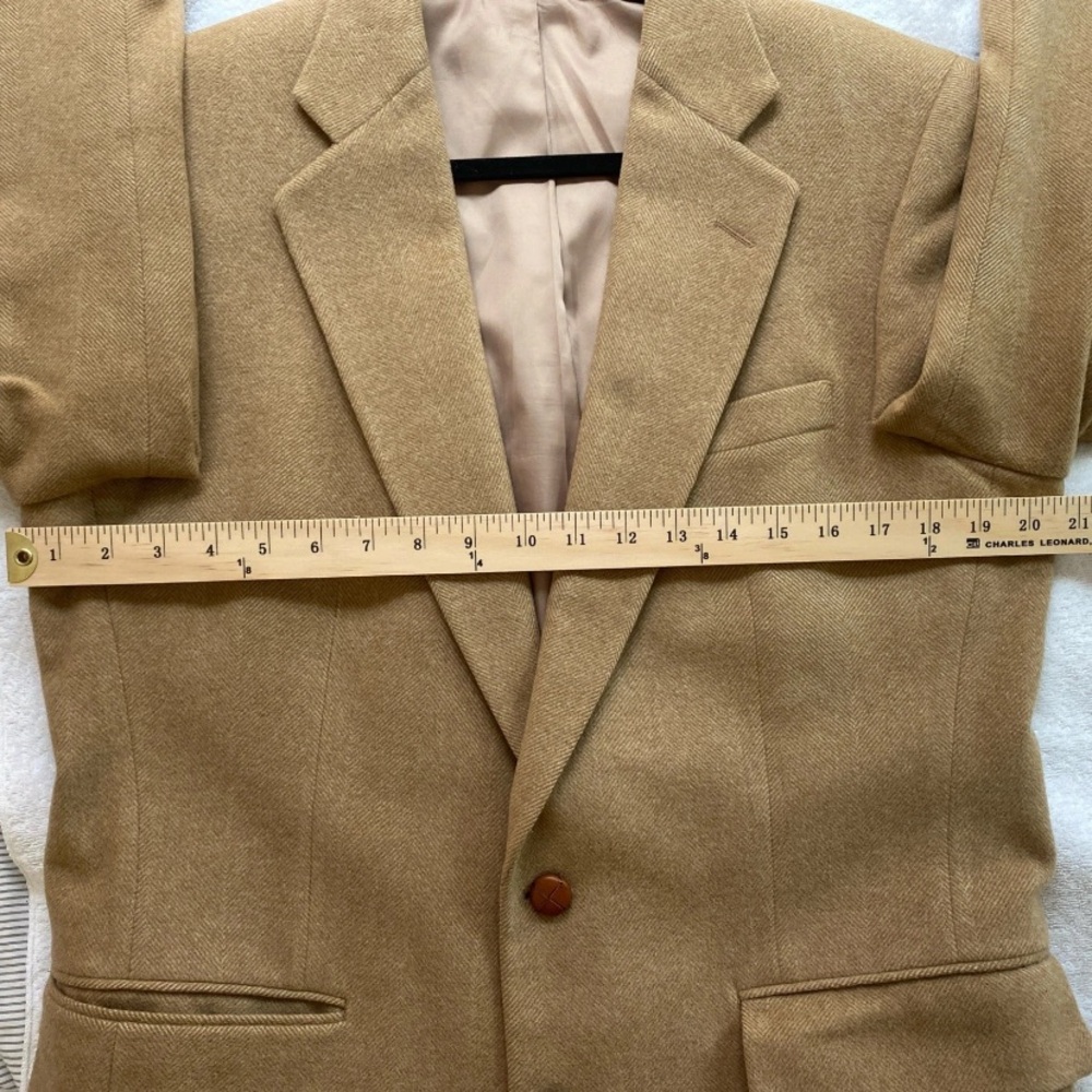 Oliver Hunt Men's Camel Hair Wool Tan Blazer Coat Unique Buttons Size 39 - Picture 7 of 8